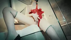 play Grote lul op z'n hondjes: het echte orgasme van Hot Mia op kantoor