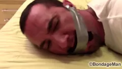تشغيل جورب مكمما وشريط مكمما فيكتور - عبودية شديدة، يئن والتقاط مكمما