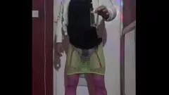 Reproducir Sissy Crossdresser's Happy Año Nuevo para 2024